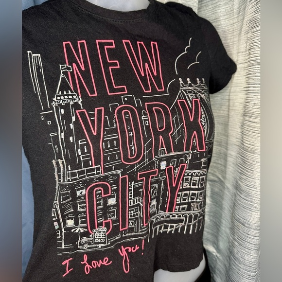 Old Navy ~ Girls NYC Graphic Tee - Size Med (8) - Picture 1 of 6